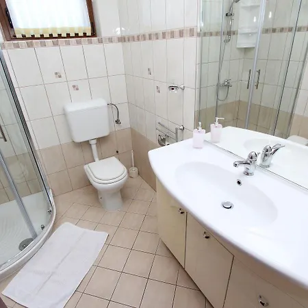 Cozy Nur 600 Meter Zum Mit Grill, Privater Terrasse, Waschmaschine *