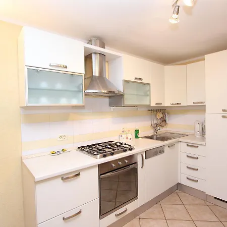 Apartment Cozy Nur 600 Meter Zum Mit Grill, Privater Terrasse, Waschmaschine *