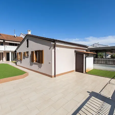 Cozy Nur 600 Meter Zum Mit Grill, Privater Terrasse, Waschmaschine * Rovinj