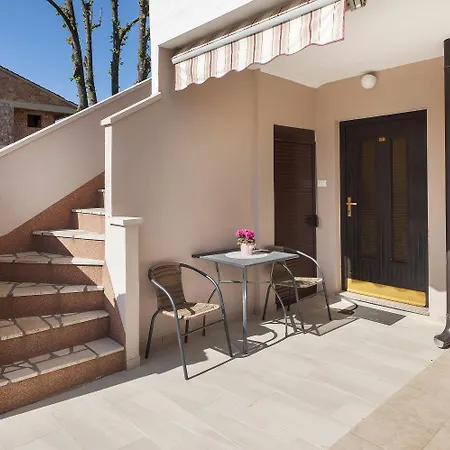 Cozy Nur 600 Meter Zum Mit Grill, Privater Terrasse, Waschmaschine Apartament