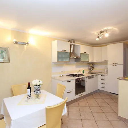 Cozy Nur 600 Meter Zum Mit Grill, Privater Terrasse, Waschmaschine Apartament *