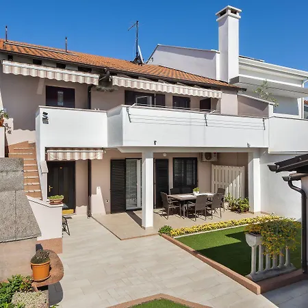 Cozy Nur 600 Meter Zum Mit Grill, Privater Terrasse, Waschmaschine