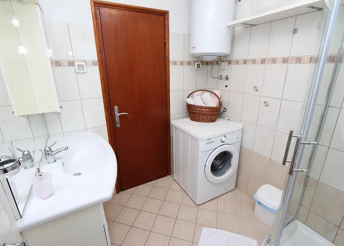 Apartamento Cozy Nur 600 Meter Zum Mit Grill, Privater Terrasse, Waschmaschine