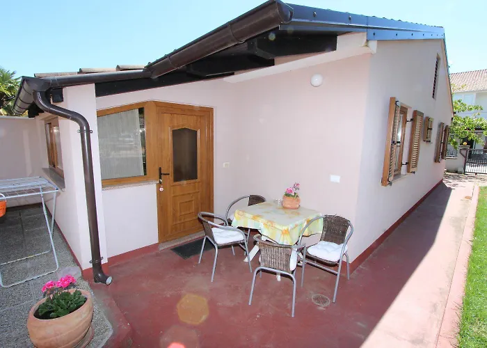 Cozy Nur 600 Meter Zum Mit Grill, Privater Terrasse, Waschmaschine * Rovinj